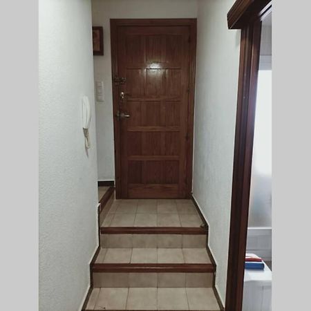 2 Bedroom Townhouse In Beautiful Gated Complex Бенидорм Экстерьер фото