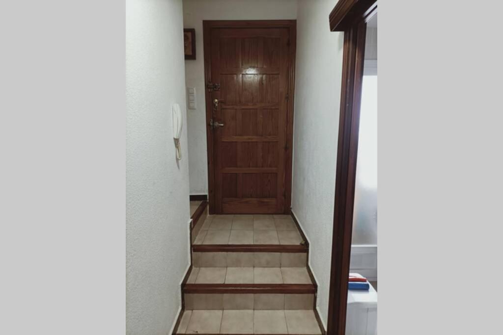 2 Bedroom Townhouse In Beautiful Gated Complex Бенидорм Экстерьер фото