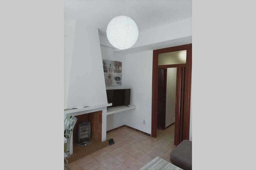 2 Bedroom Townhouse In Beautiful Gated Complex Бенидорм Экстерьер фото